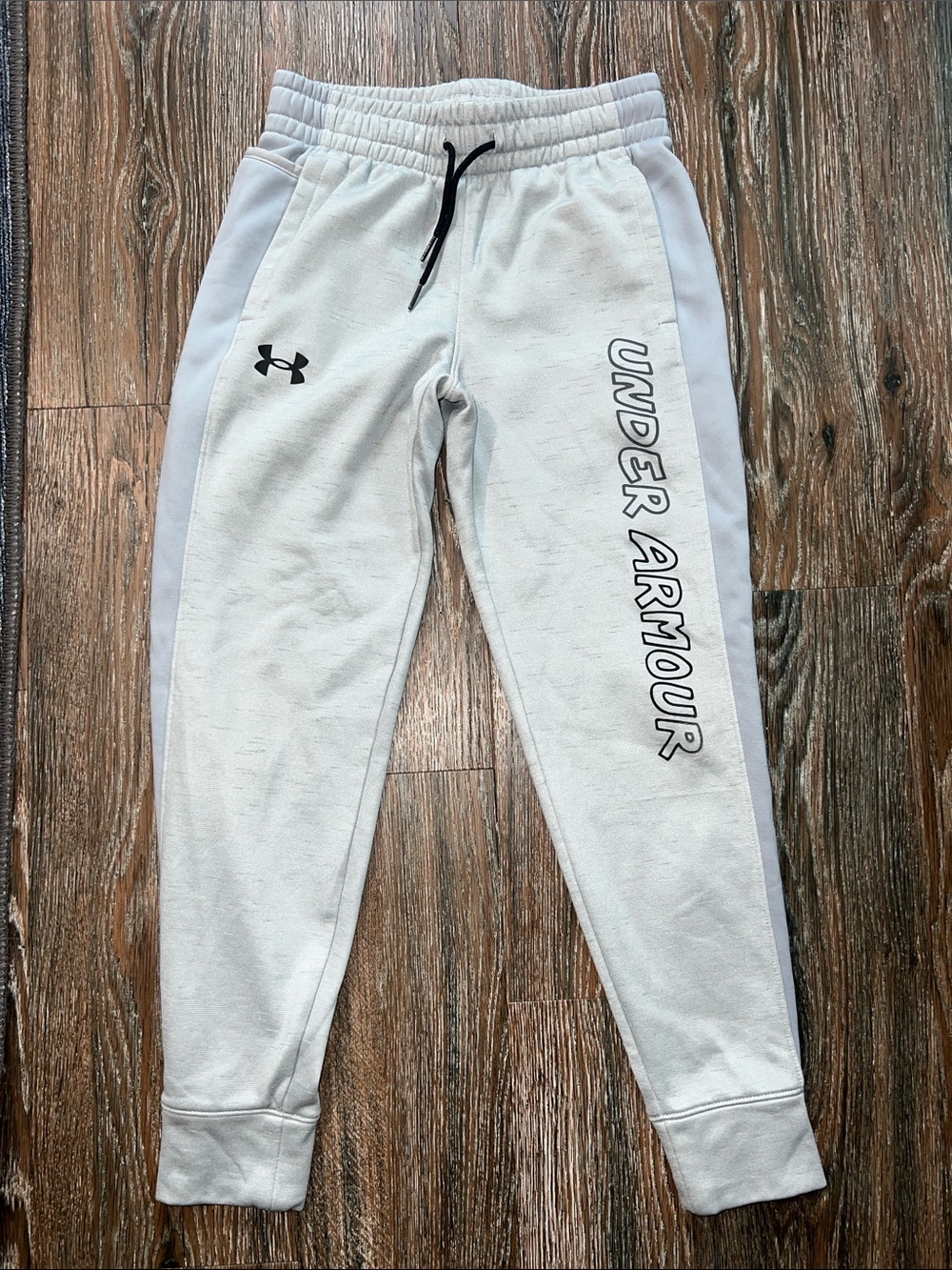 Under Armour Boys Gray Jogger Pants Youth Medium